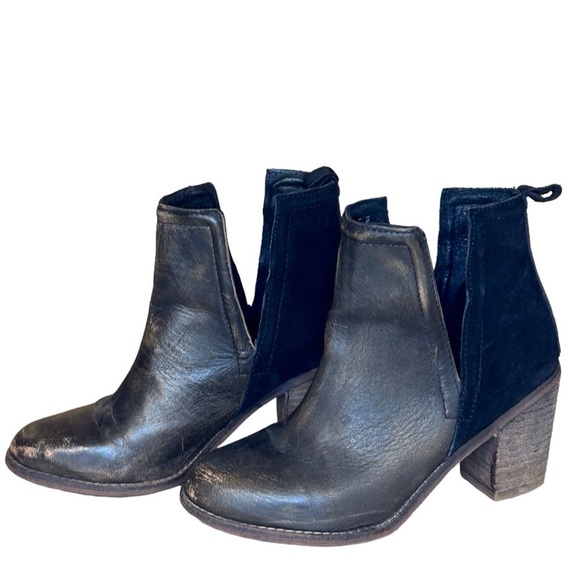 DIBA True Women’s Later On Leather/Suede Black #23512 Ankle Bootie Size-7 - Picture 1 of 8